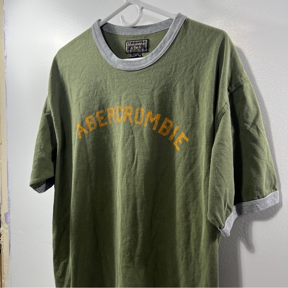 Vintage Abercrombie And Fitch Men’s T-Shirt - Picture 2 of 8